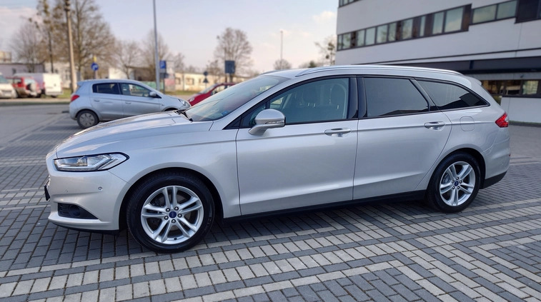 Ford Mondeo cena 62900 przebieg: 75000, rok produkcji 2018 z Szczecin małe 781